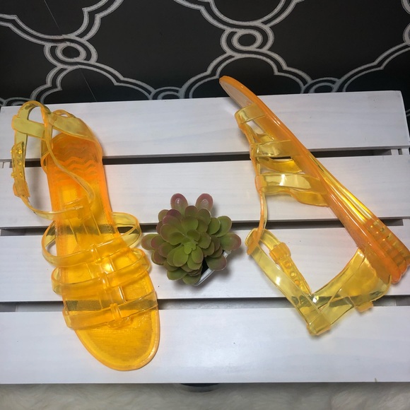 BCBGMAXAZRIA Gladiator jelly sandals - Picture 2 of 4